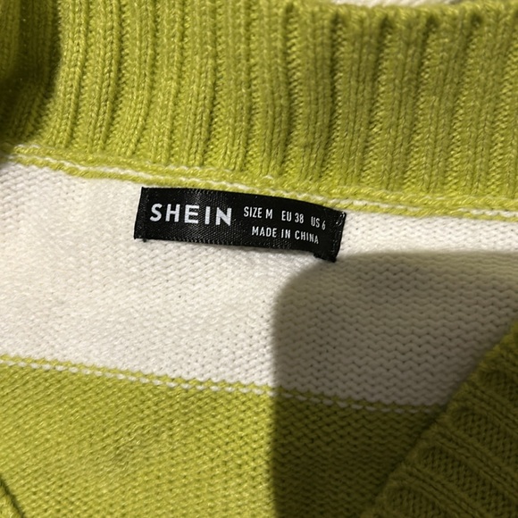 Sweater - Picture 10 of 11